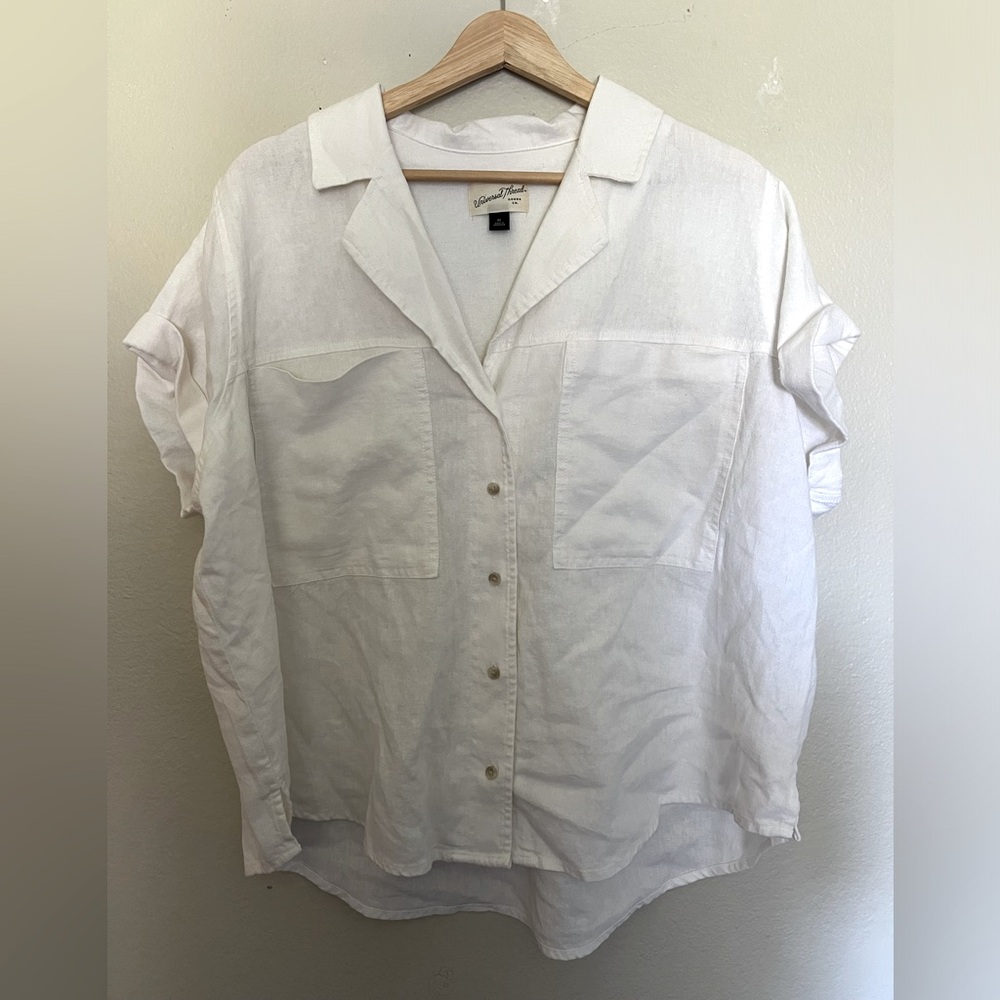 Universal Threads Button Down Short Sleeve